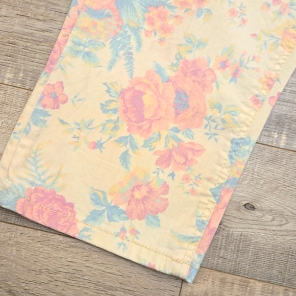 Size 12 Floral Rose Print Jeans - Picture 3 of 12